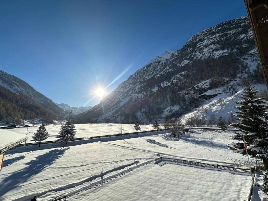 Panorama Apartment For 4 Near Zermatt 塔什 外观 照片
